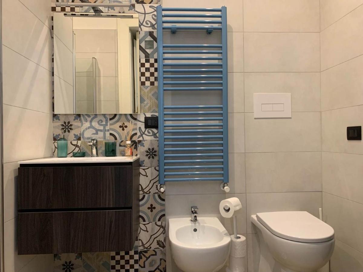 Fondacolivella Hotel Naples Luaran gambar
