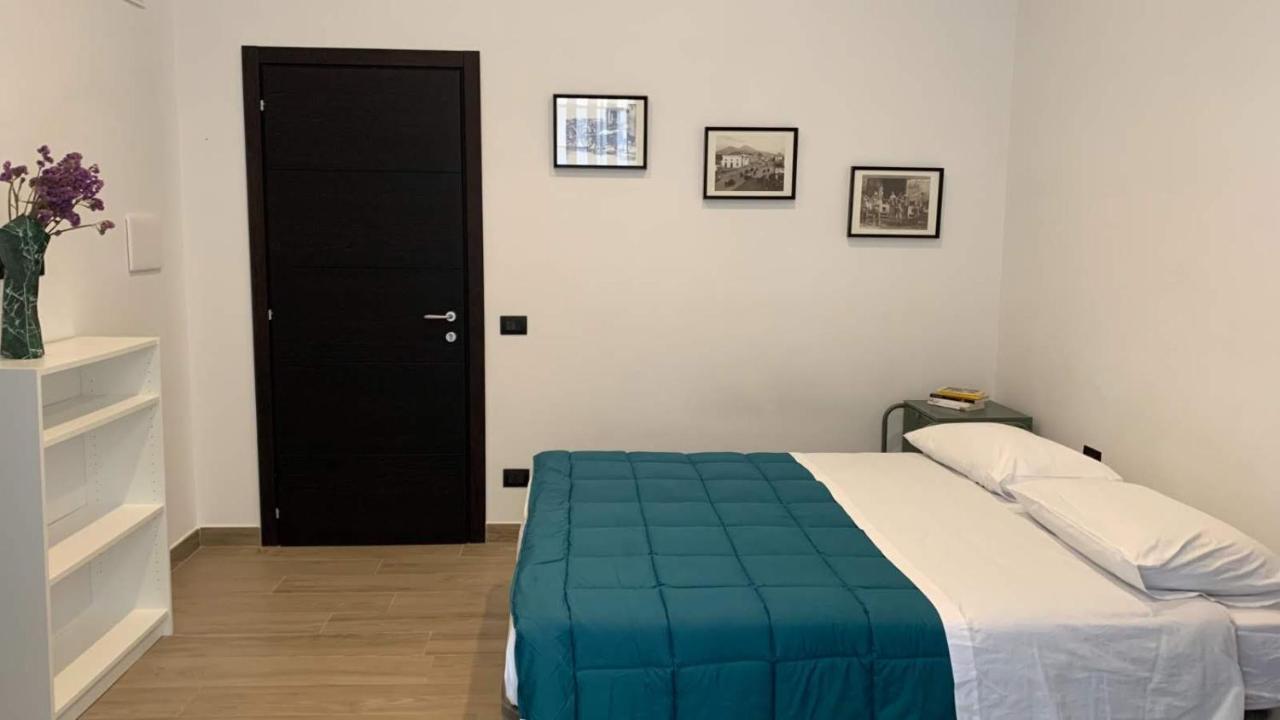 Fondacolivella Hotel Naples Luaran gambar